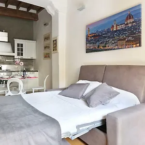 Ginori Apartment